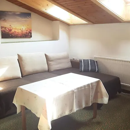 Vendégház Haus Priller Reutte